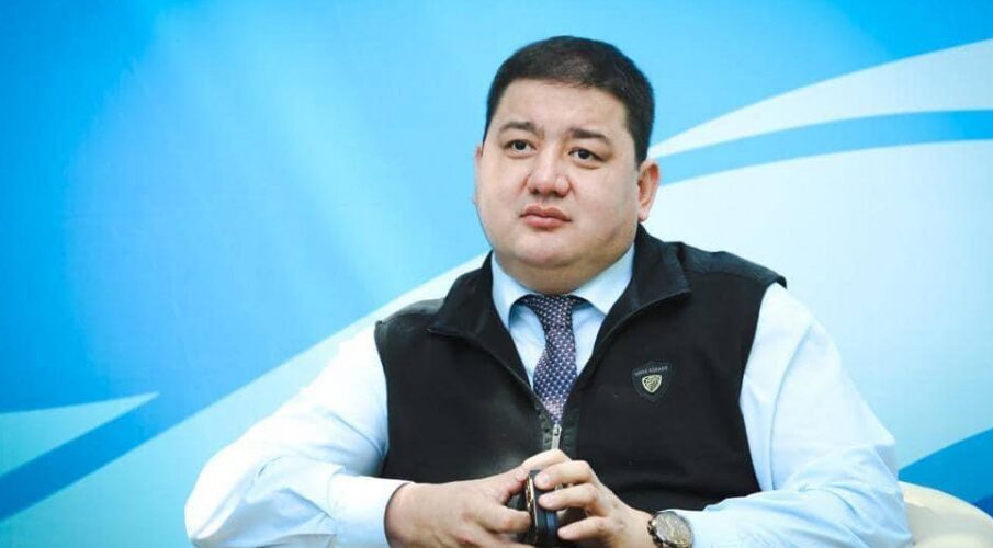 Ешкімнің әкесінен қалған тағы жоқ, жастарға орын беруіміз керек! — елорда Мәслихат хатшысы