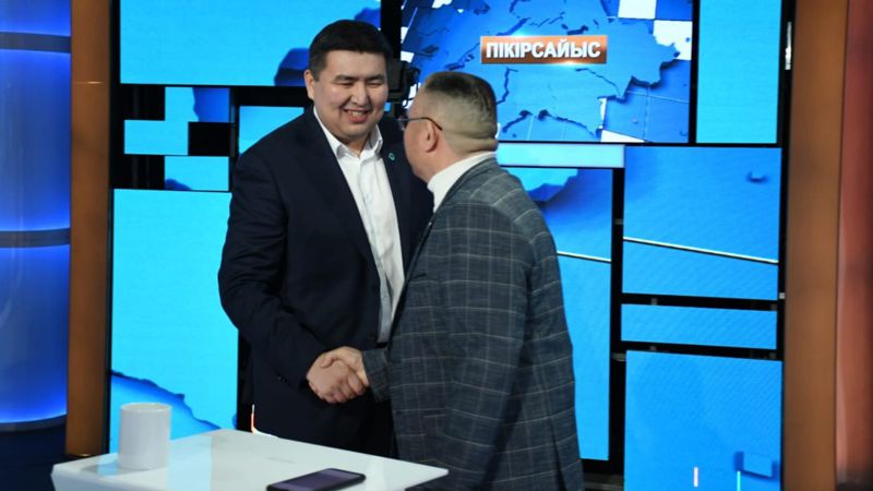 Мәжіліс сайлауына түсіп жатқан саяси партиялар өкілдерінің дебаты басталды