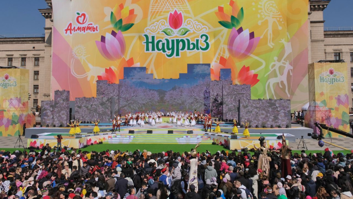 Алматыда ерекше Наурыз тойланып жатыр (ВИДЕО)