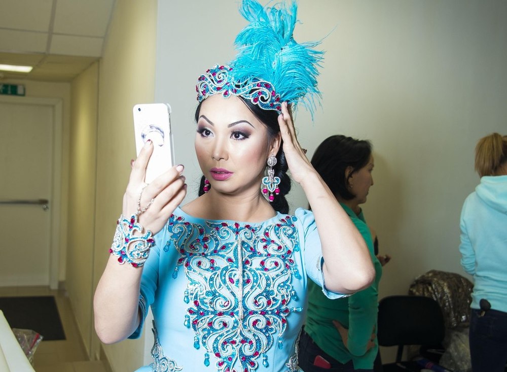 Әнші Қарақат неге жабырқады?