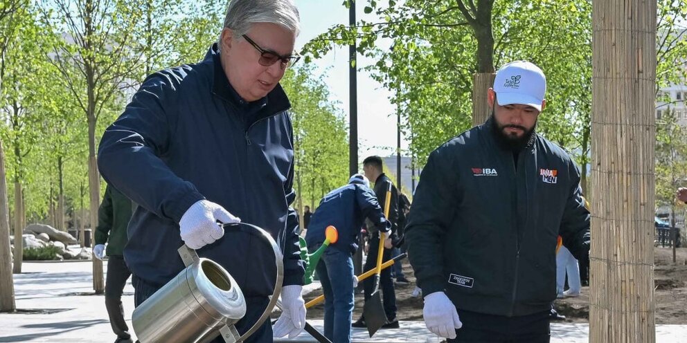 Тоқаевтың аяқкиімі қанша теңге тұрады?