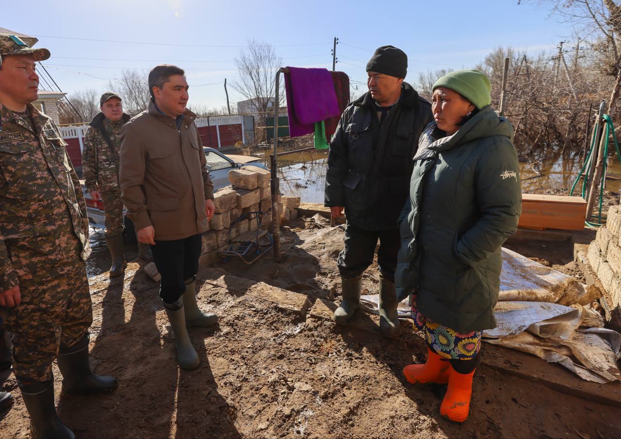 Олжас Бектенов су тасқыны болған жерлердің жағдайымен танысты