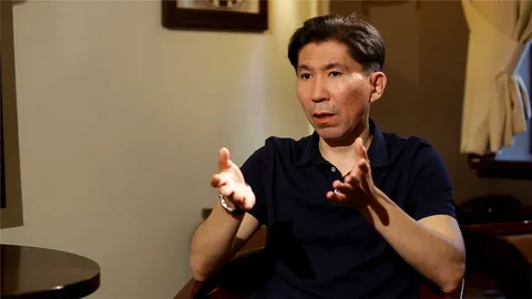 "Ескі биліктегілер дуа жасап,магиямен айналысты" дейді саясаттанушы