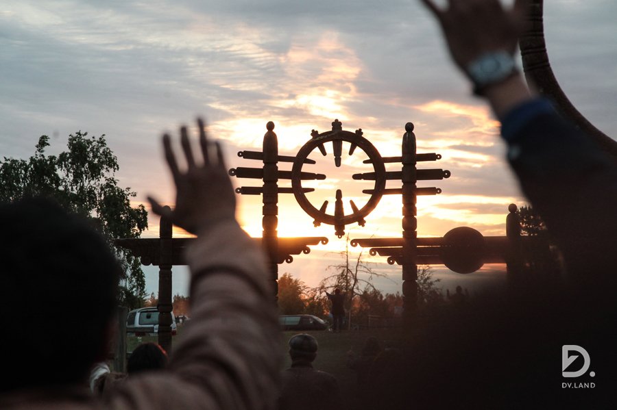 "Тәңіршілер" діні ресми болғанын қалайсыз ба?