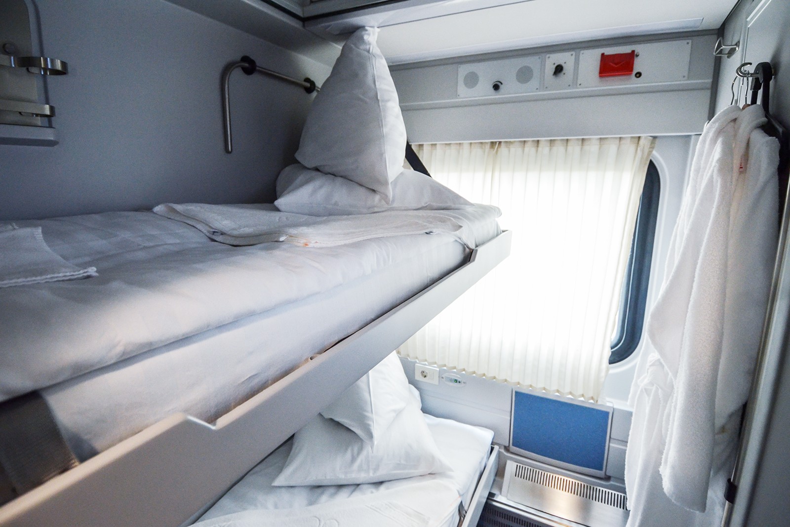 Пойыздағы төсектер жаңартылмақ