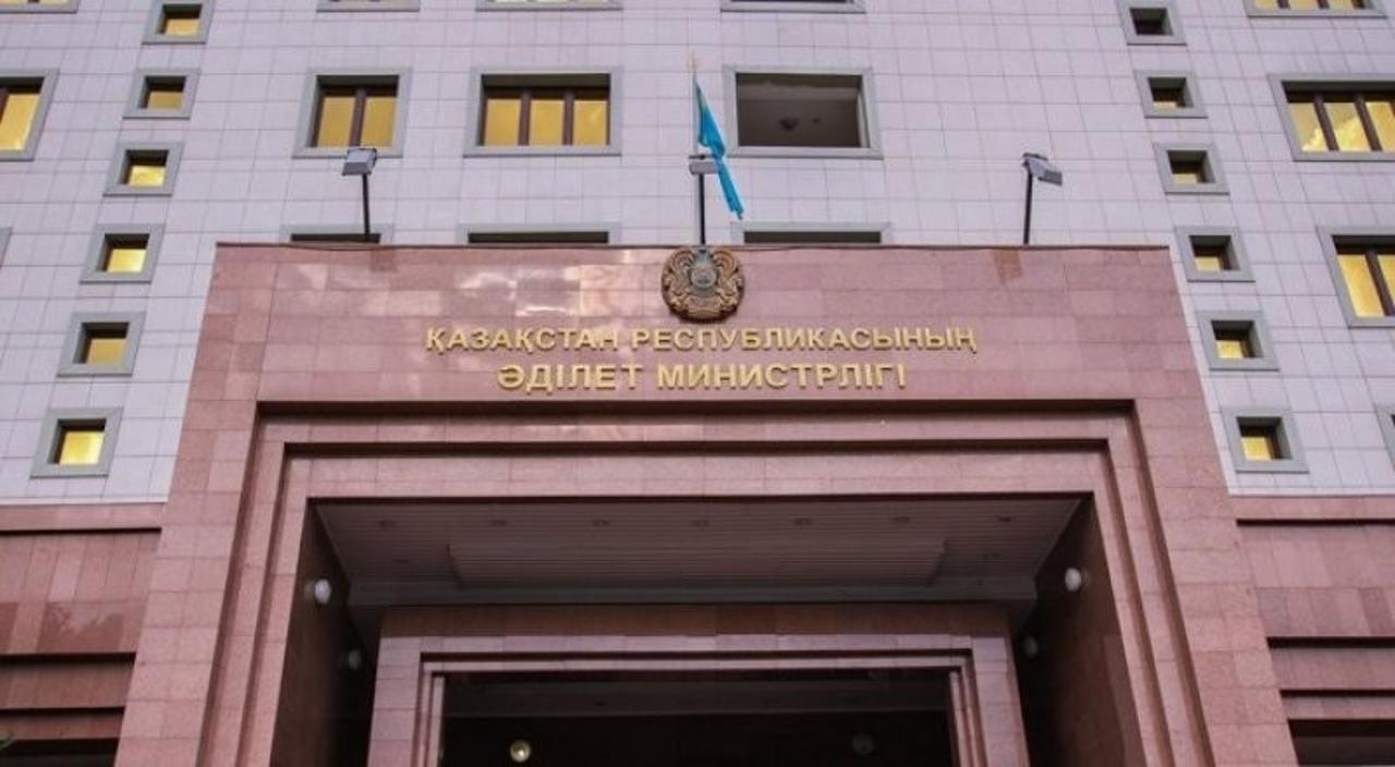 Енді заңдарымыз қазақша жазылмақ