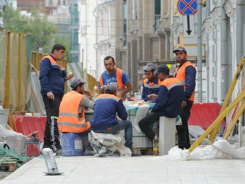 Ресейліктердің гастарбайтерге жеккөрініші артып барады