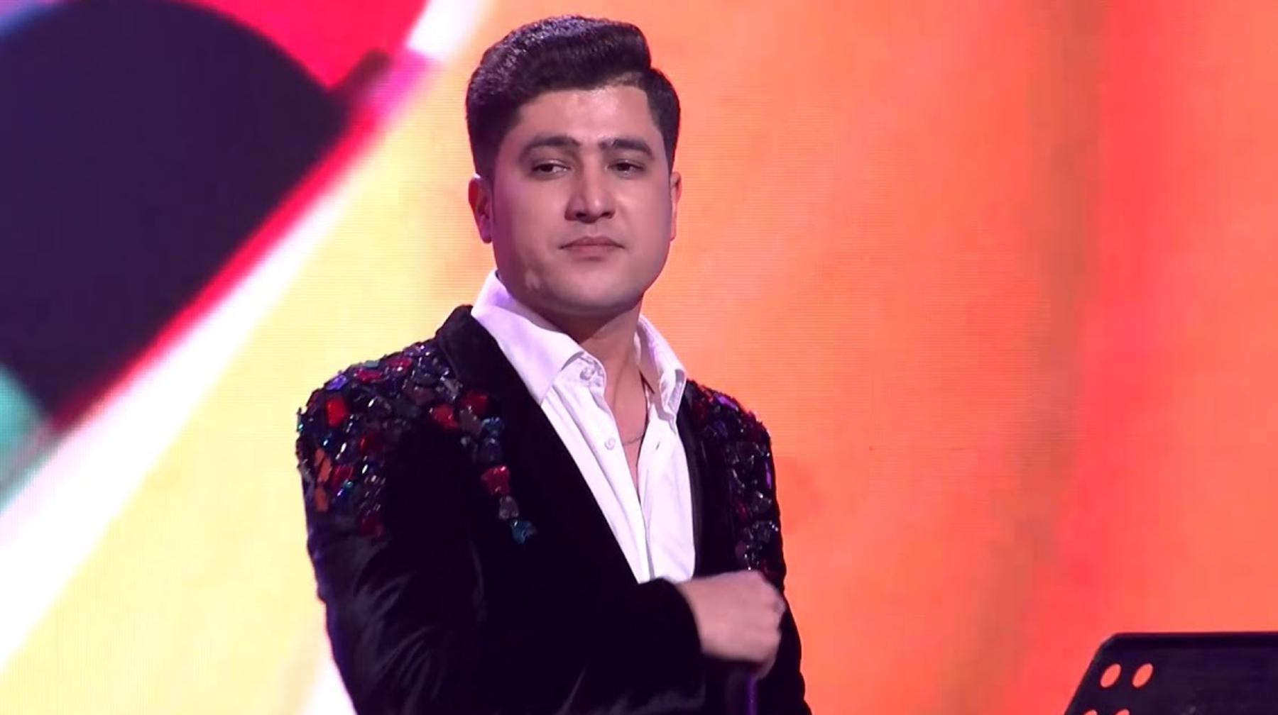 "Қабатов, Әлқожа мен Нұртас үшеуі де халықтан кешірім сұрауы керек" дейді заңгер