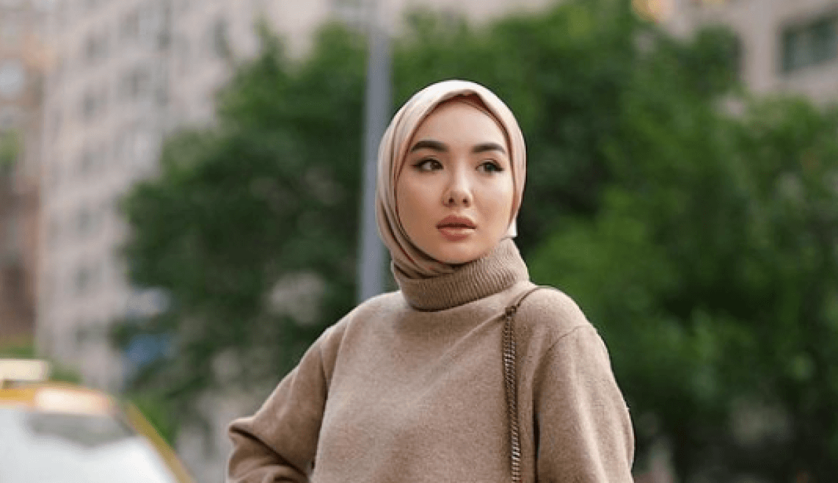 "Сенбеңіздерші! Бір тиын алған емеспін"дейді Төрештің қарындасы