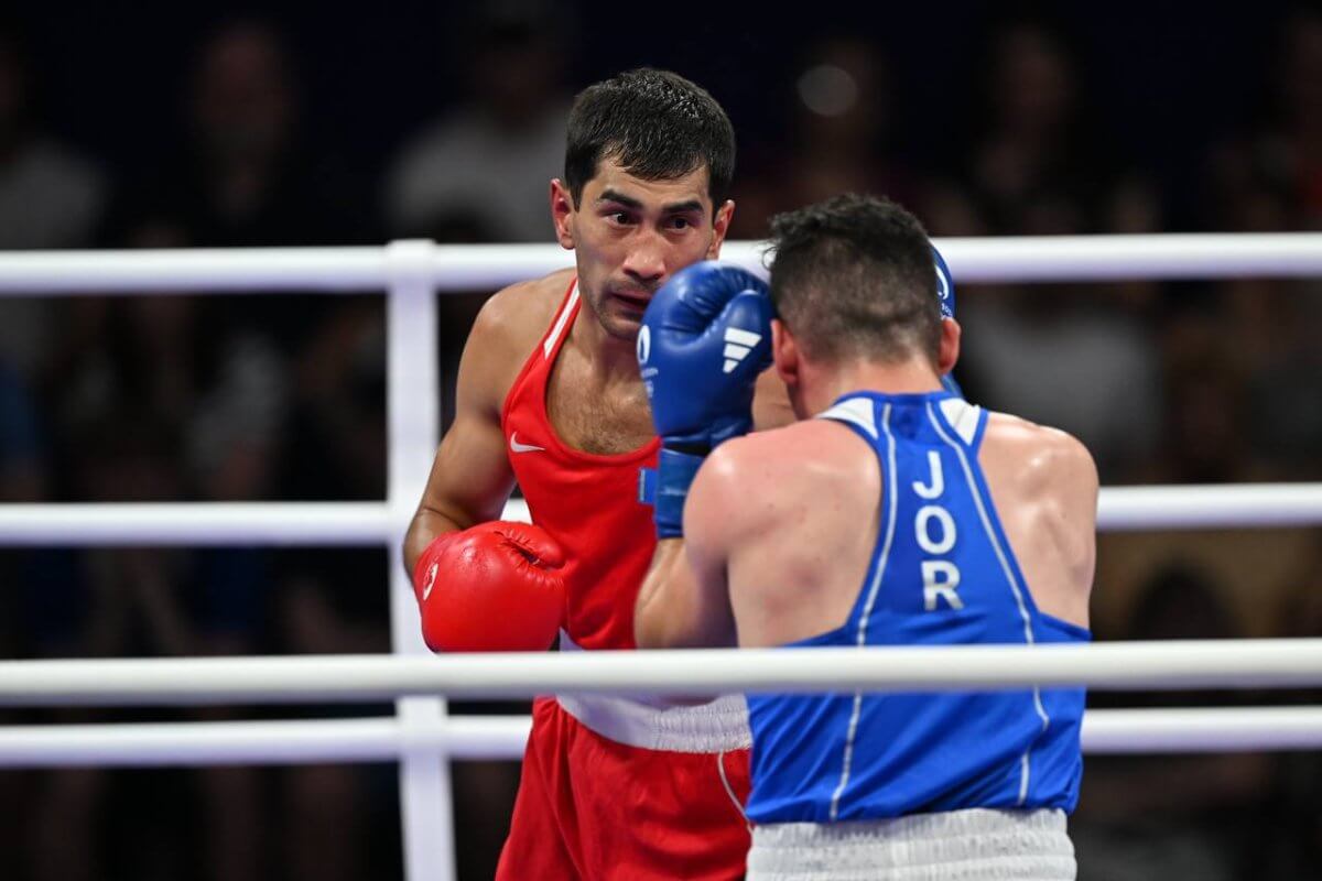 Олимпиада чемпионы әріптестеріне ренжіді