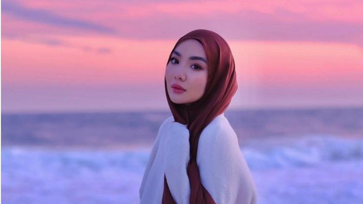 Әлеуметтік желіде отырып 100 мың$ жинап алды