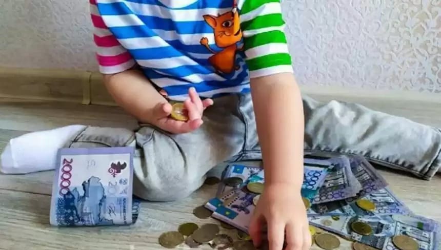 Әйелдер алимент ақшасын қайда жұмсайды?