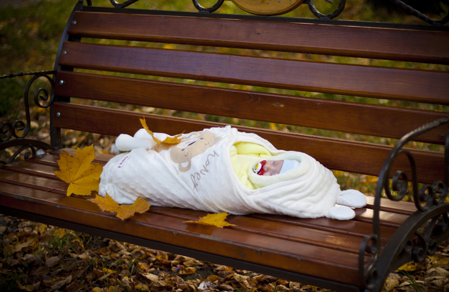 Тастанды бала Қазақстаннан анасын тапты