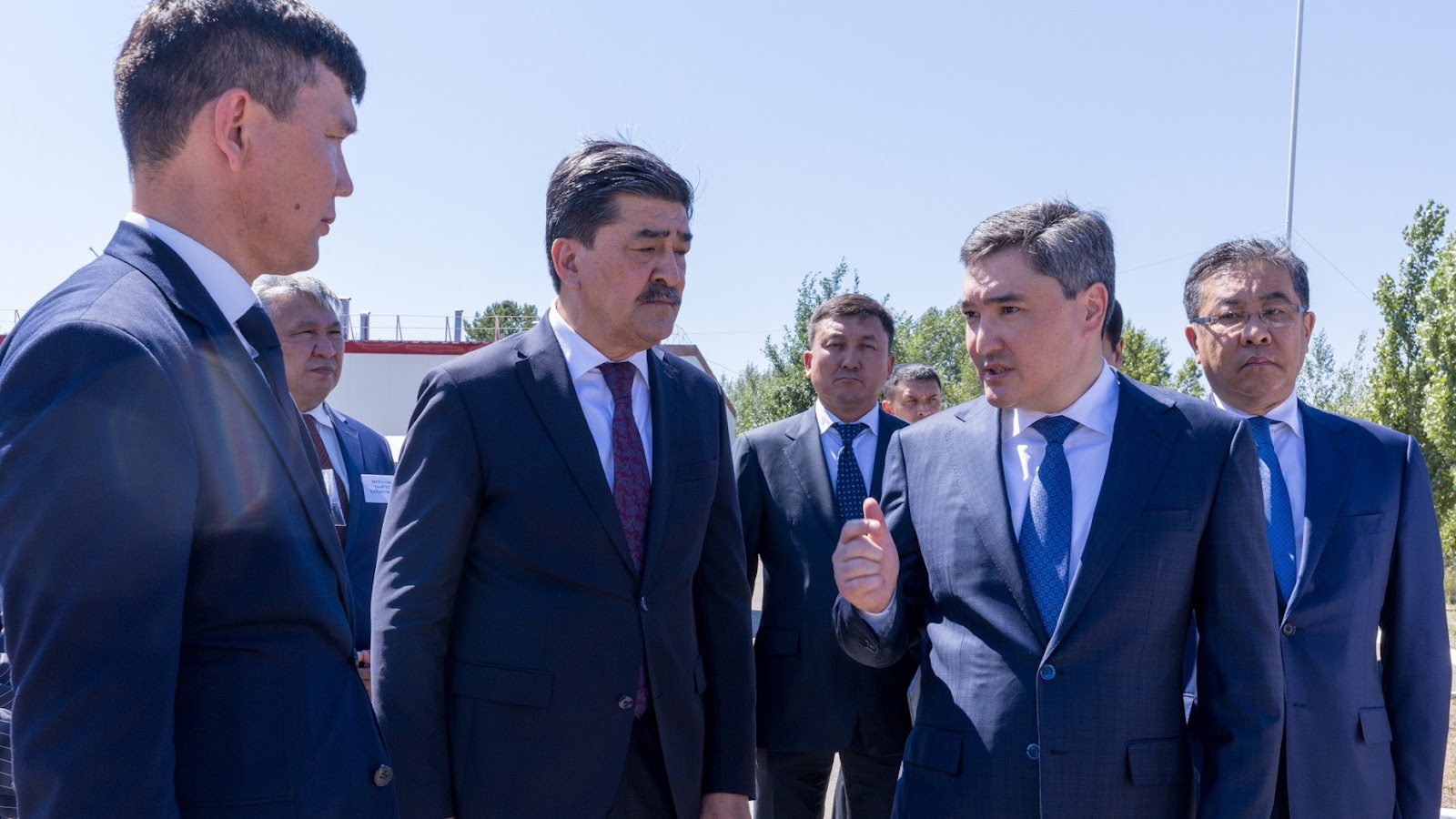 Олжас Бектенов "Семей орманын" әуеден тексеріп, орман мәселесін шешуге тапсырма берді