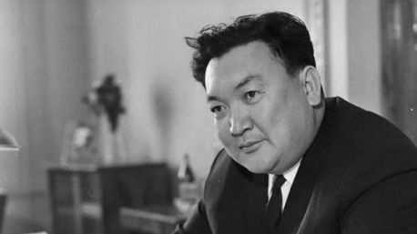 Нар тұлға - Шаһмардан Есенов