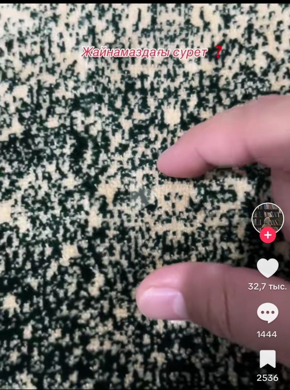 Емізіктері ісінген порно (vhd)