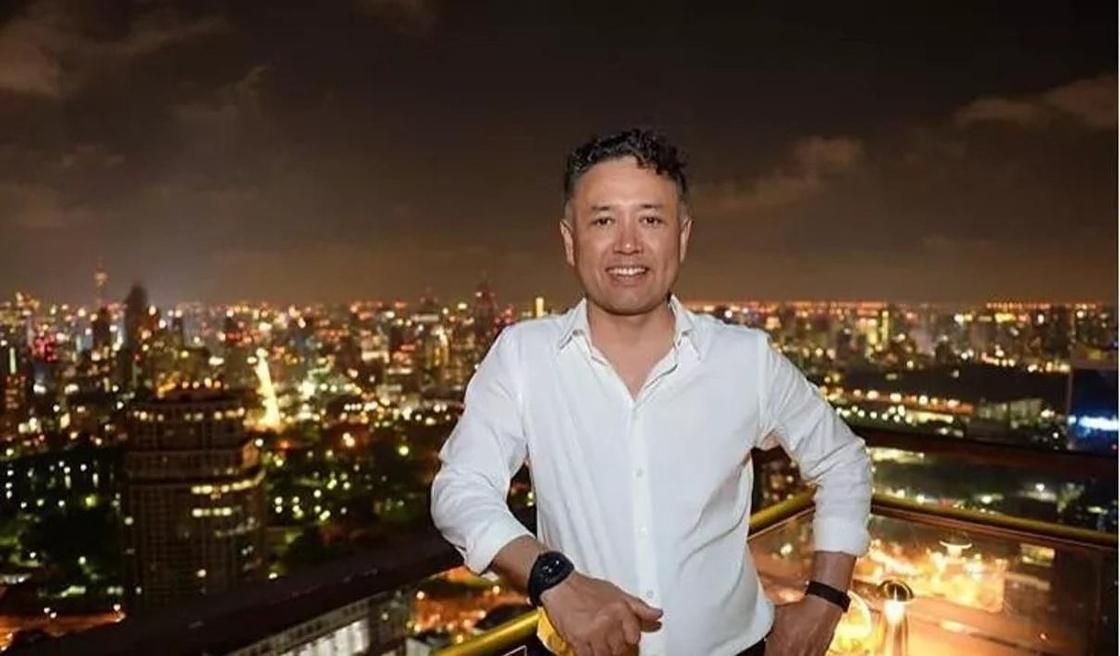 Алагөзов сыра зауытын қаншаға сатып алған?