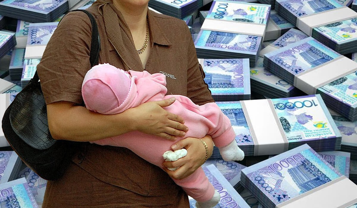 Интернетте бала сатумен айналысқан топ ұсталды