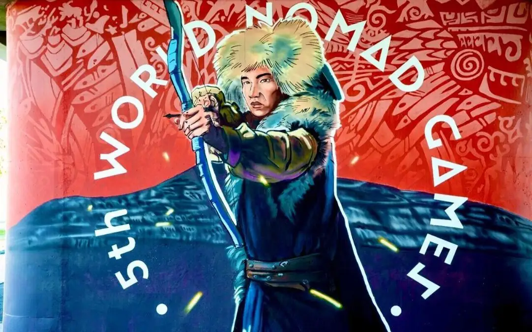 Қыз болып киінген жігіттің видеосы