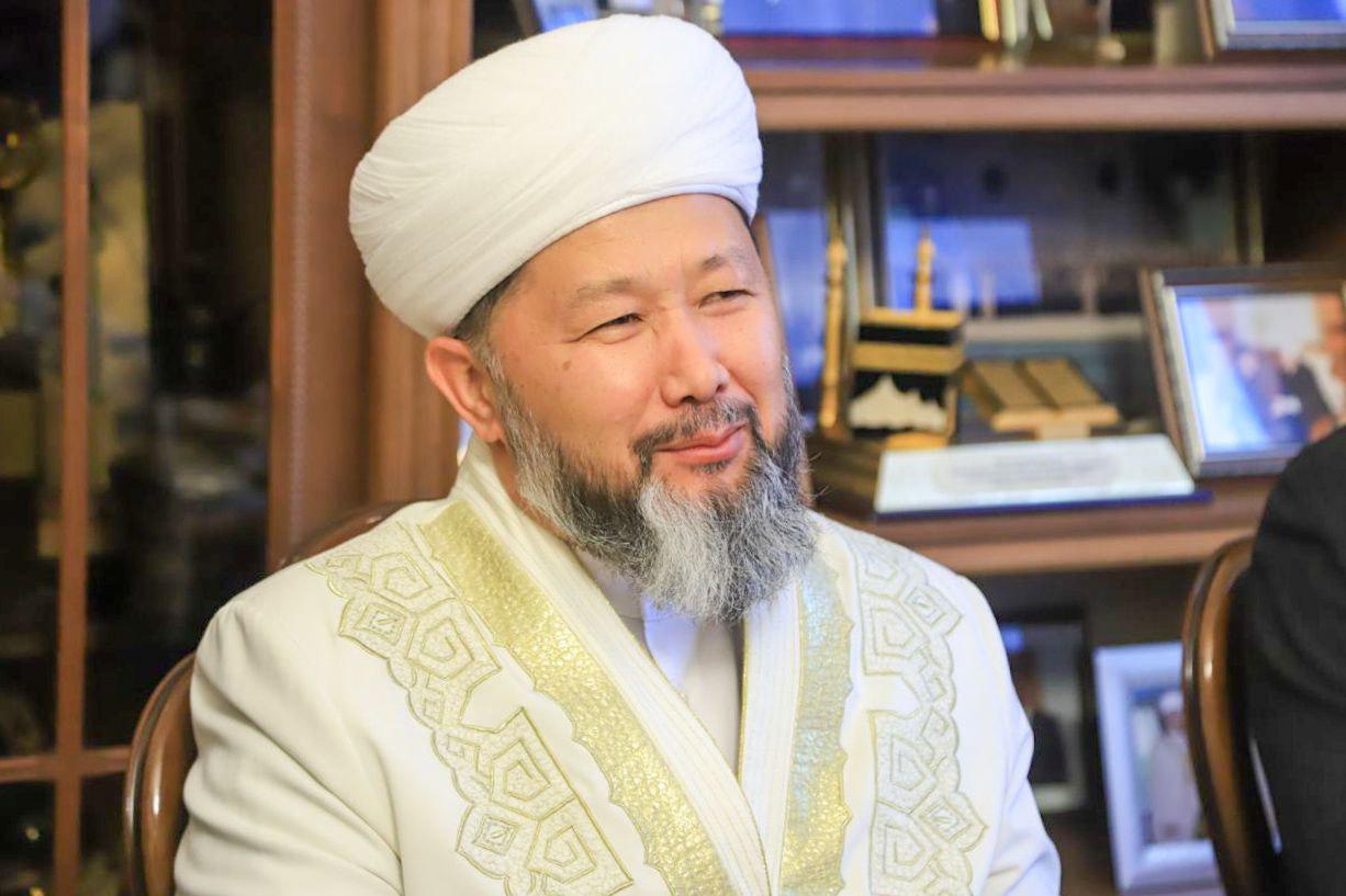 Бас мүфти Түркістанда Президентке жалынған ба?
