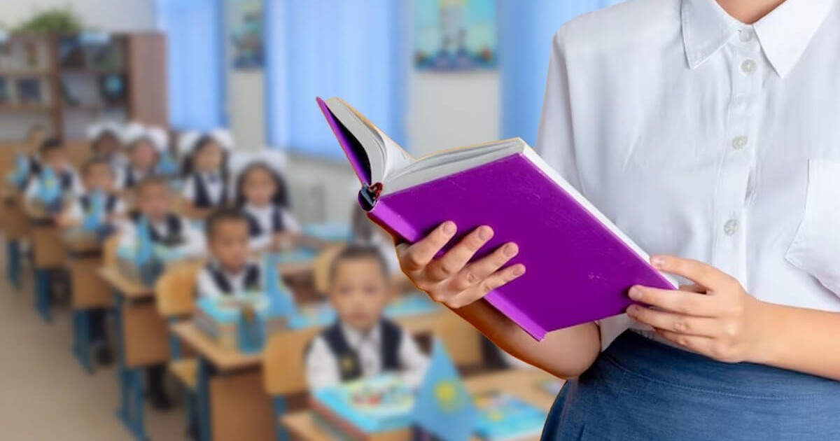 Бұрын мұғалім сыйлы болатын, ал қазір ше?