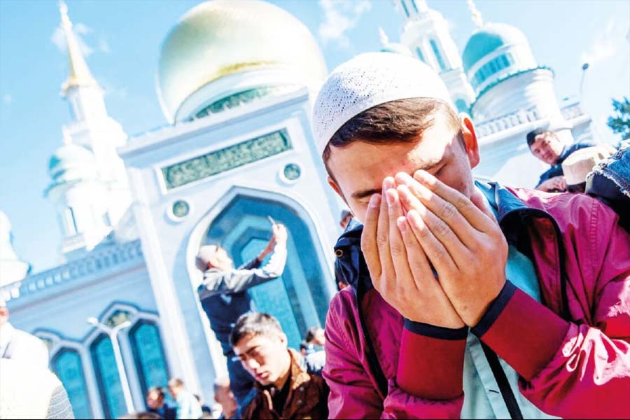 Сырттан келіп, "төр - менікі" дейтіндер көбеюде