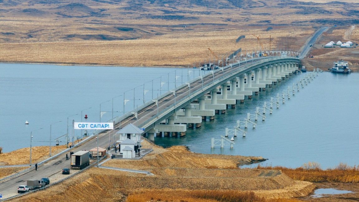 Президенттің тапсырмасымен еліміздегі ең ұзын көпір ашылды