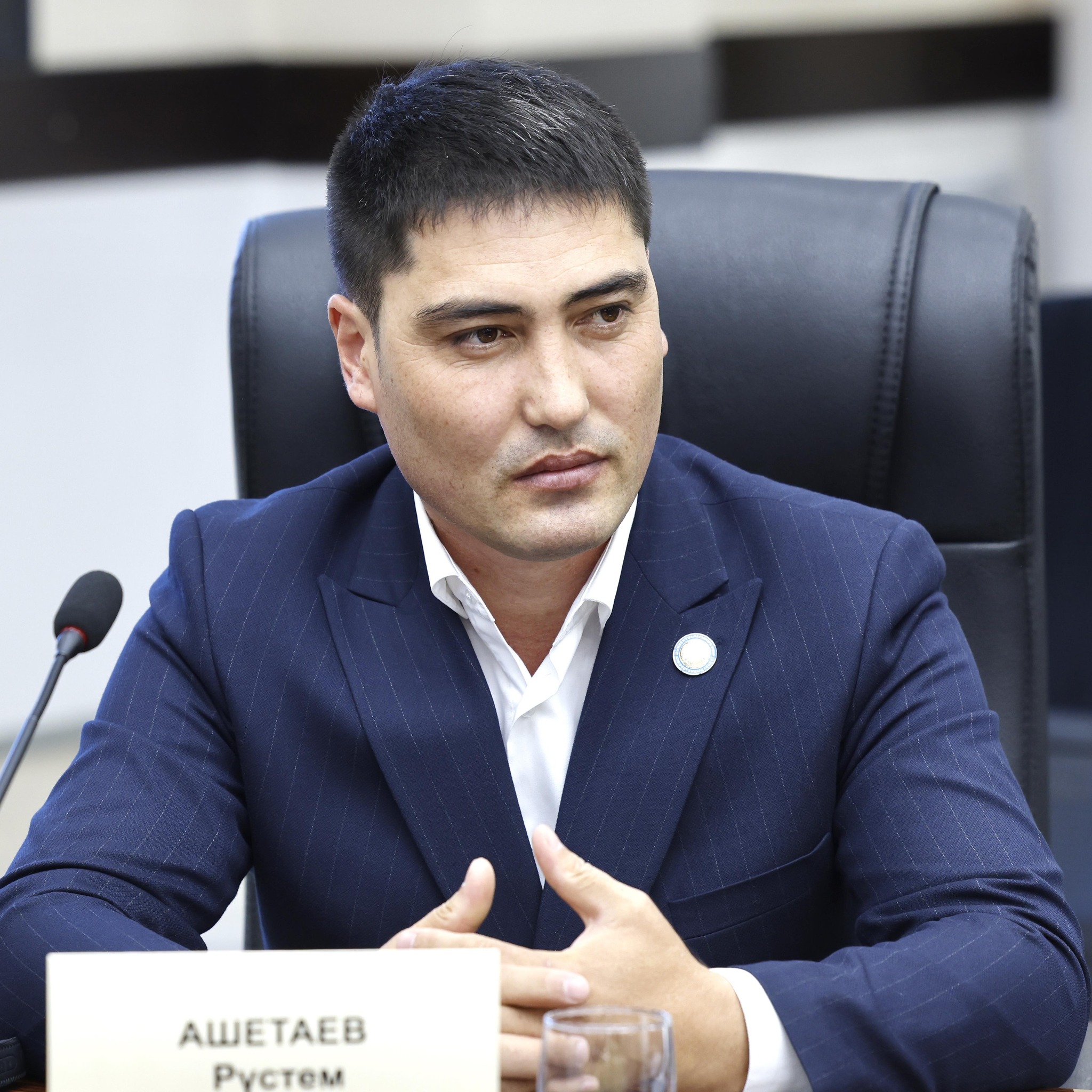 Жат ағымның жандайшаптарын төрімізге шығардық