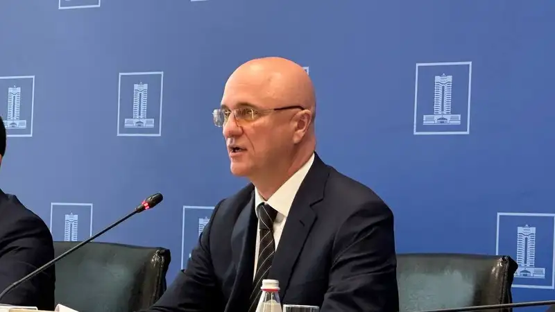 Роман Скляр уақыт белдеуіне қатысты пікірін айтты