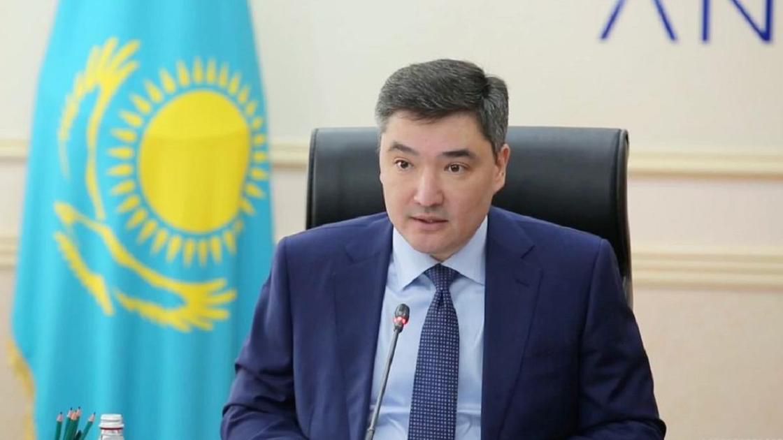 220 мың педагог үкіметтің қолдауына ие болмақ