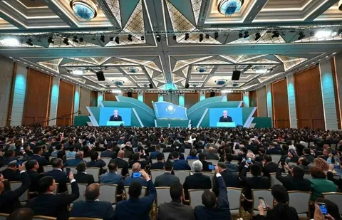 Президент: "Жұмысқа кедергі жасап, тіпті, қоқан-лоқы көрсететіндер бар"