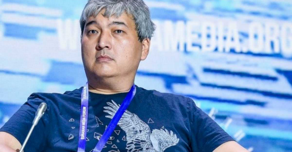 Данияр Әшімбаев: БАҚ конференцияларына бақылау енгізу керек