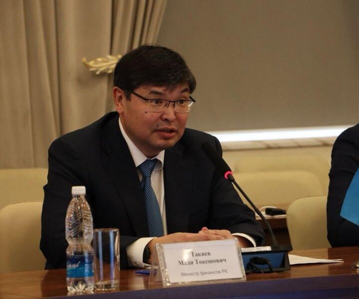 Алдағы уақытта шенеуніктердің декларациялары ашық жарияланбақ