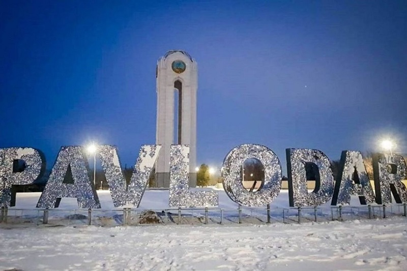 Аруақты қорлайтын, өсек пен жалаға құрылған кітап шығарған