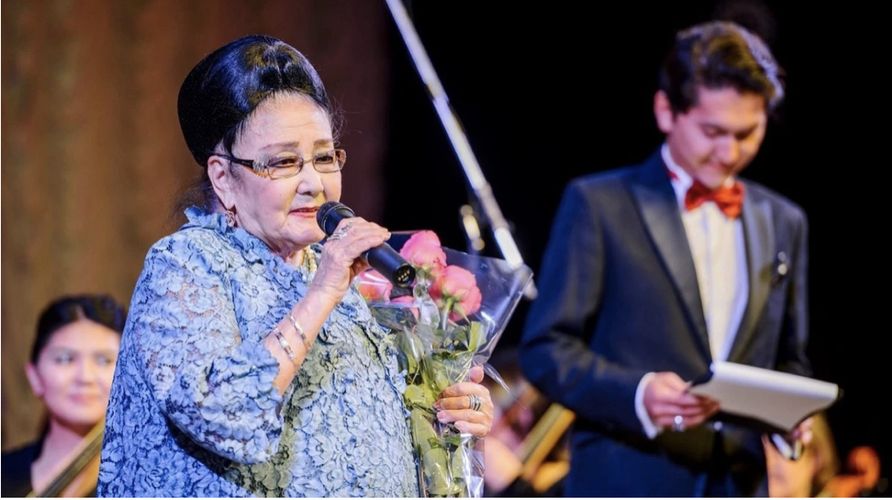 Бибігүл Төлегенова: "Енді қайтесің...Өмір деген - осы"