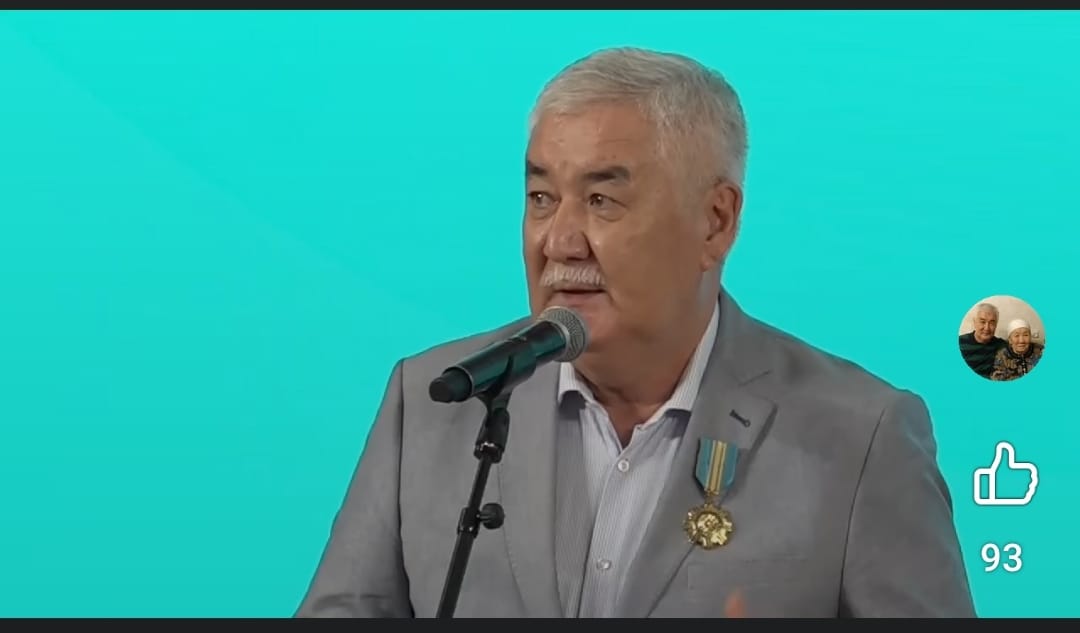 Әміржан Қосанов үлкен марапатқа ие болды