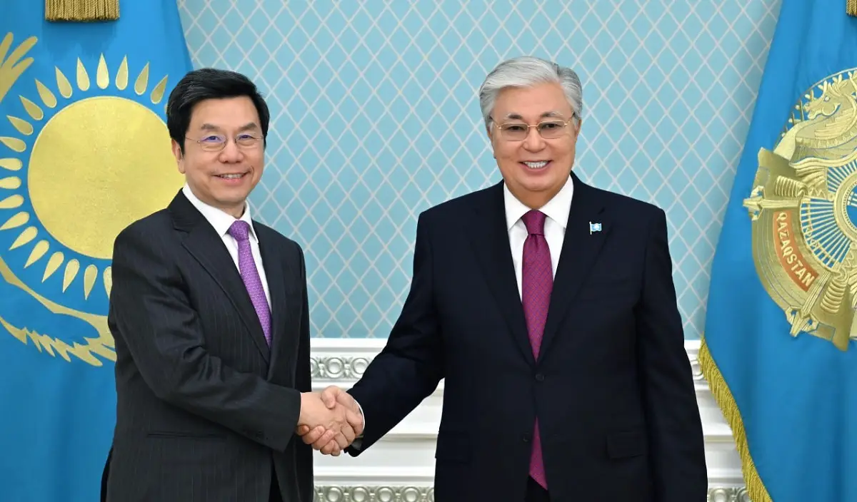 Президент әлемге танымал кәсіпкермен кездесті