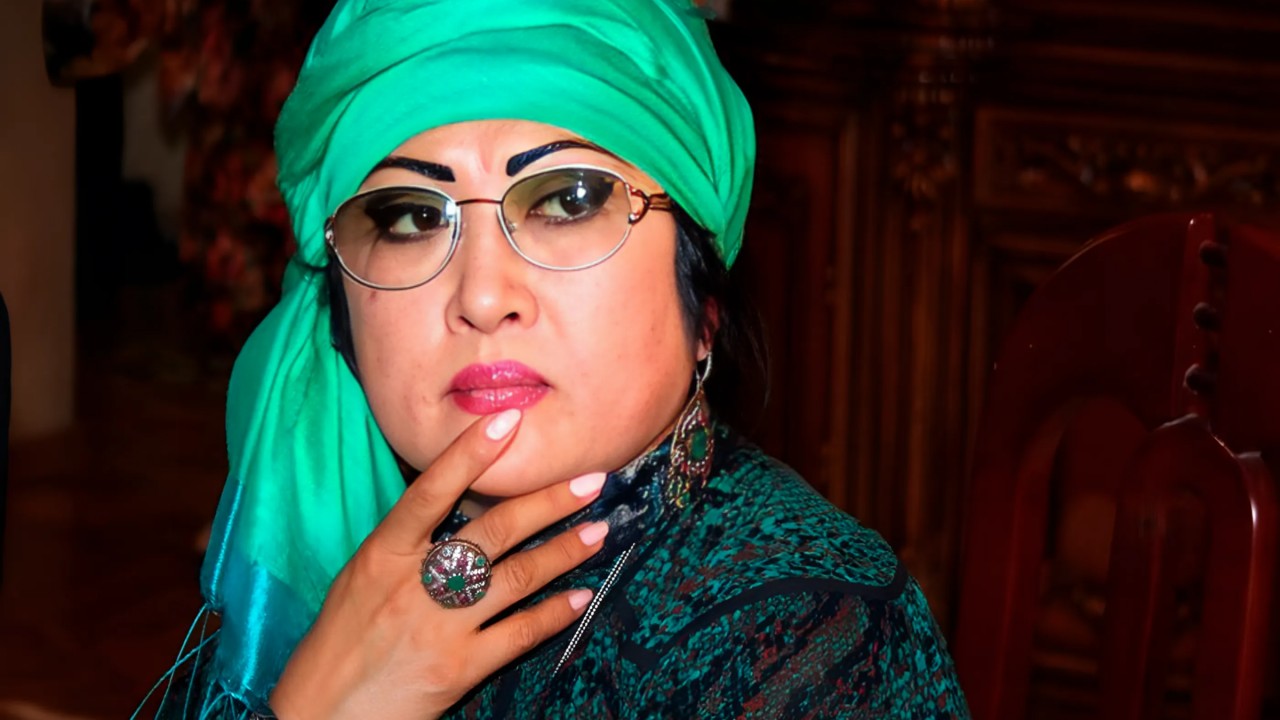 "Сіздер үшін ұялып тұрмын" деген әнші Мақпал әріптестеріне ақылын айтты