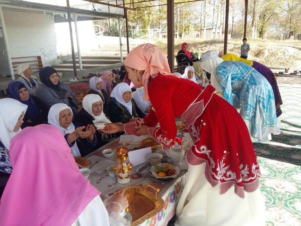 Табаққа сәлем салу - қазақтың дәстүрінде бар ма?