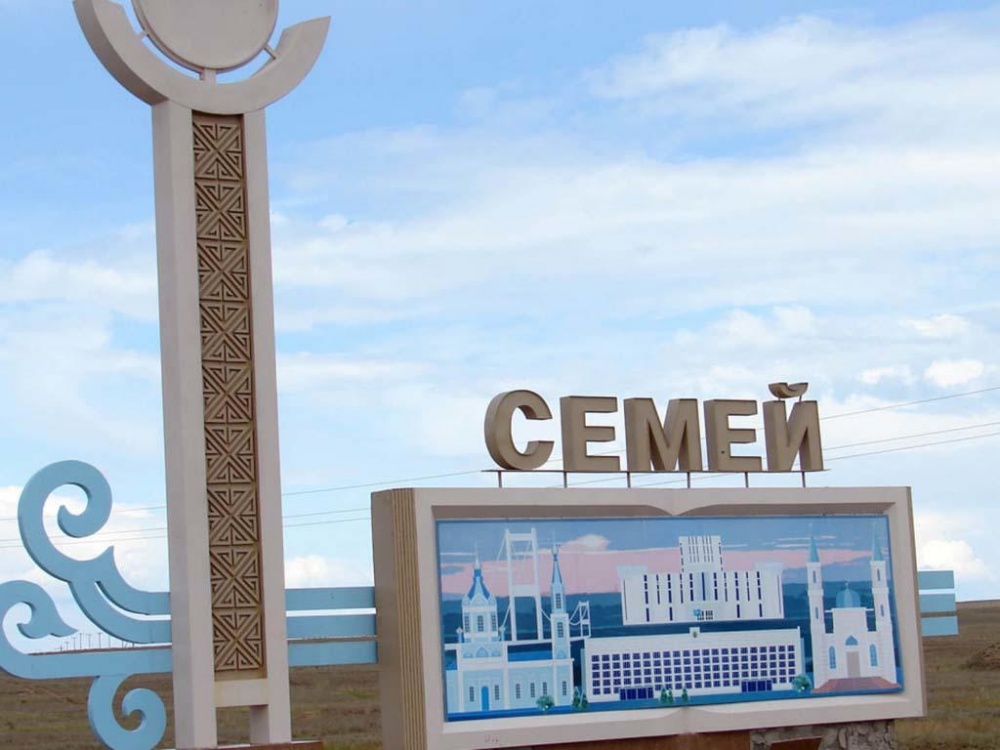 Семейдегі сұмдық: "Әлинұрды ұрып-соғып, аузына мүшеқап тыққан" дейді блогер