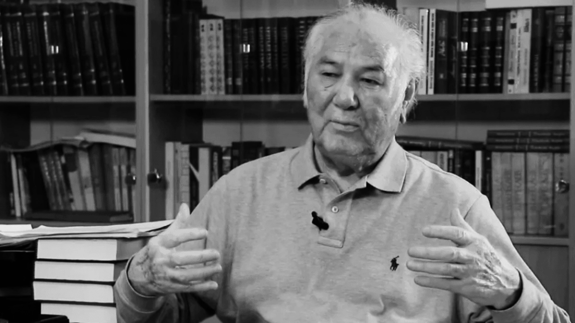 Фәни жалғаннан жазушы Дулат Исабеков өтті...