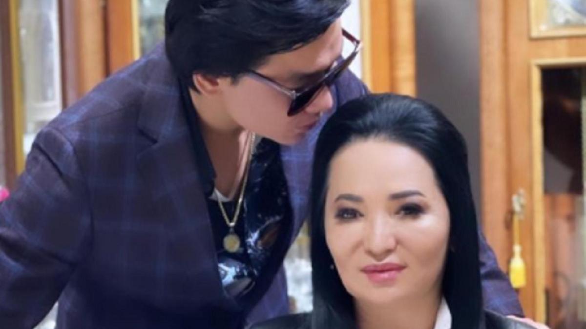 "... өкіріп жыладым, мүмкін емес" деген Гүлзира ханым өткен өмірінен сыр шертті