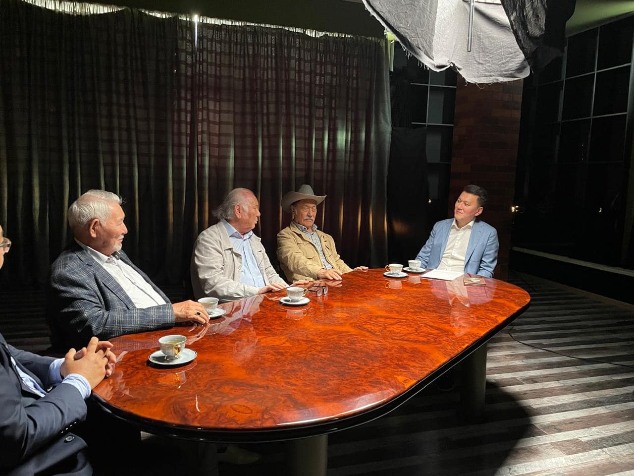 Дулат Исабеков соңғы сәтінде де елдің сөзін айтып еді...