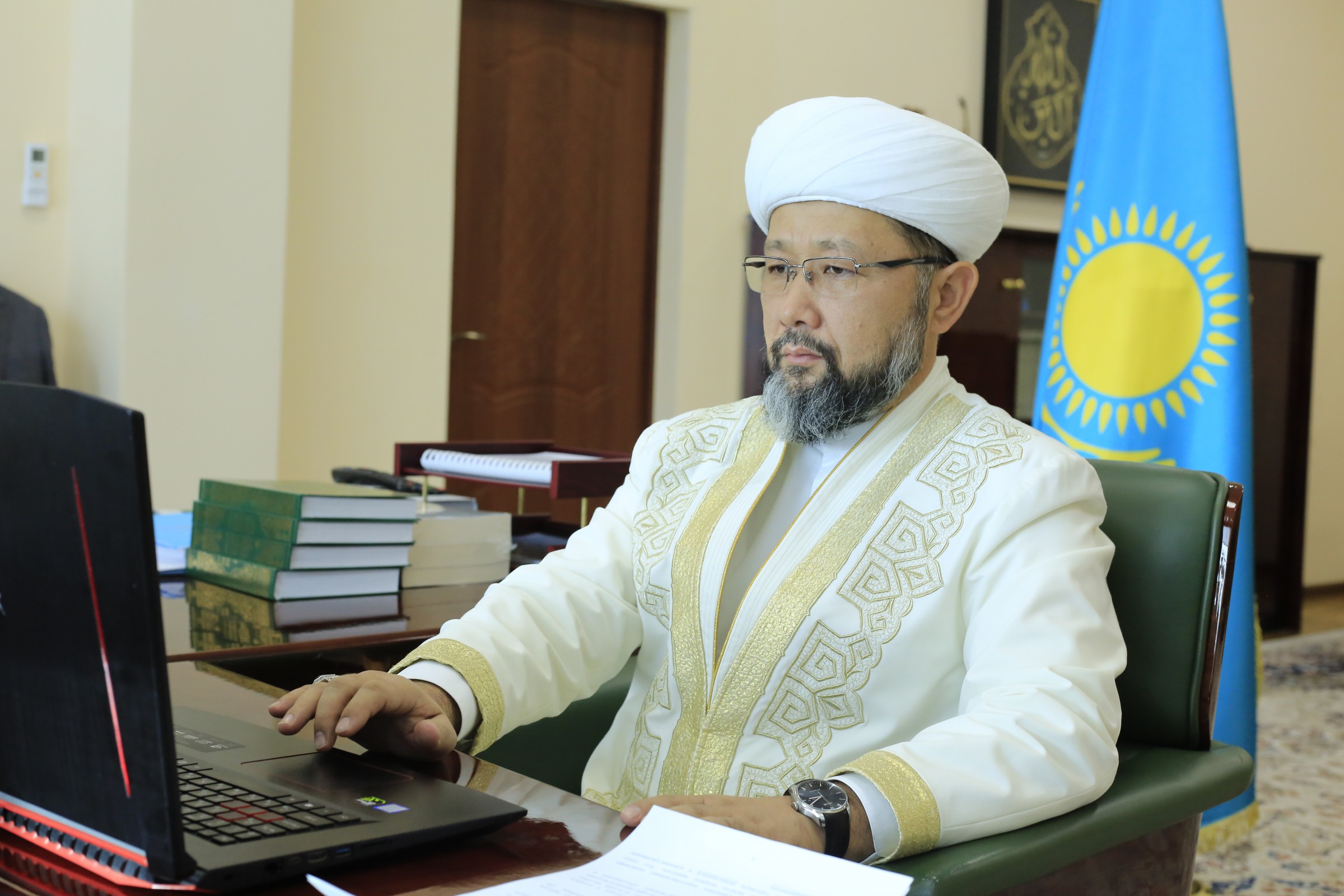 Бас мүфтидің аймақтағы "күмбезді үйі": Саудаға түскен діни ғимарат (ВИДЕО)