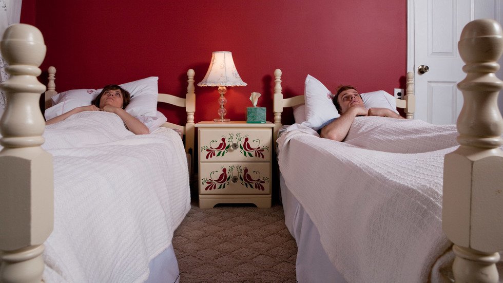 Жұбайлардың "ұйқы кезде ажырасуы" көбейген