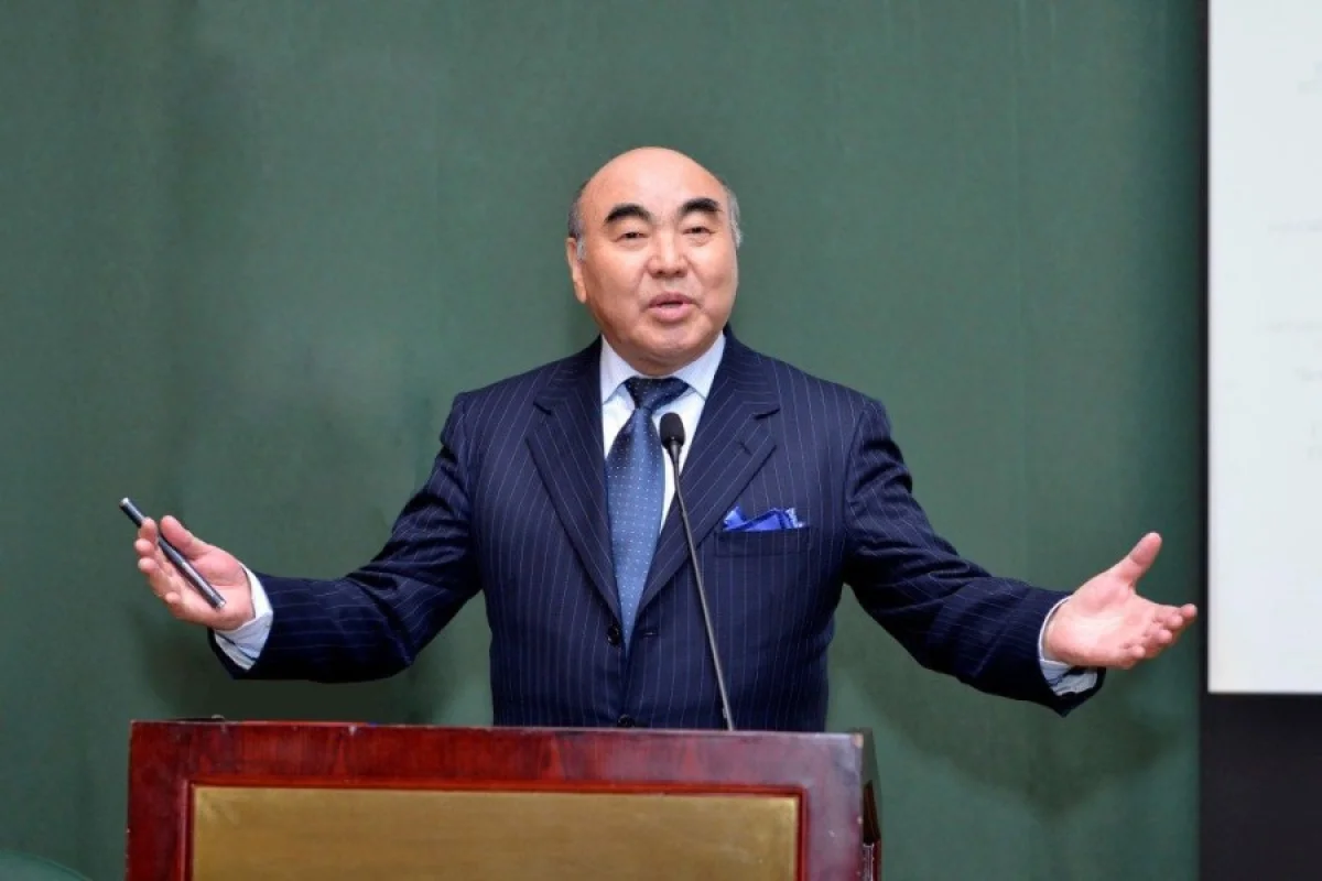 Ресей Асқар Ақаевты жарылқап, үлкен атақ берді