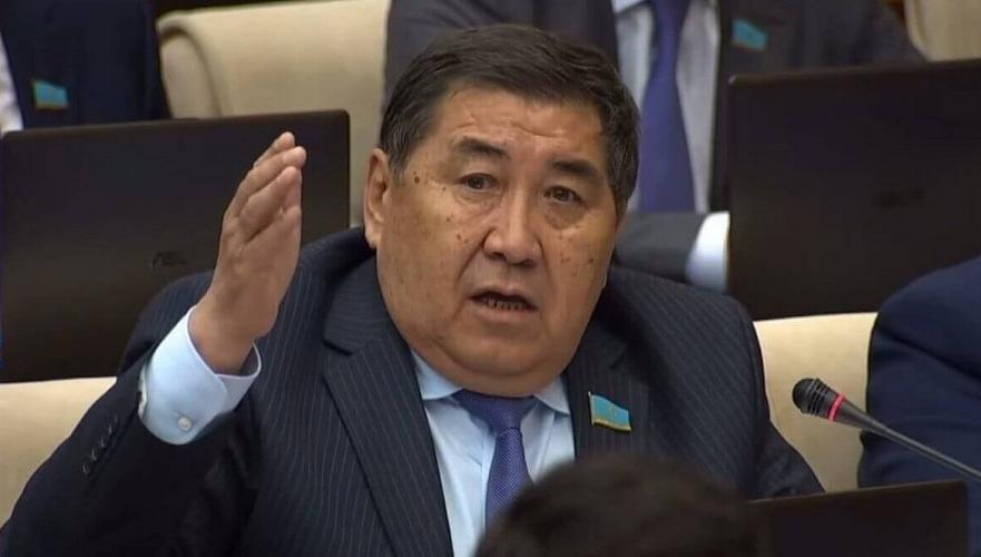 "Дін істері" туралы заңға өзгерістер енгізу: Қоғам бұған дайын ба?