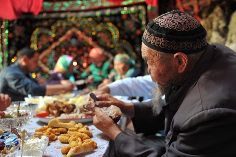 Болашақта төрде отыратын бас құданы таппайтын боламыз