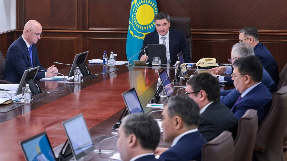 Олжас Бектенов: "Мемлекеттік органдар "бюрократияға мүлде жол жоқ" қағидаты бойынша жұмыс істеуі керек"