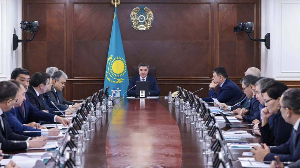 Су тасқыны: Олжас Бектенов министрлерді жинап, штаб отырысын өткізді